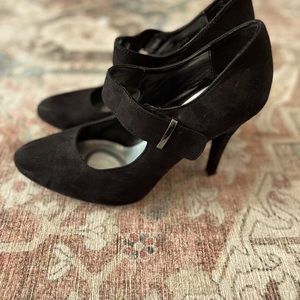 Black, closed toe heels. Faux suede. Size 9